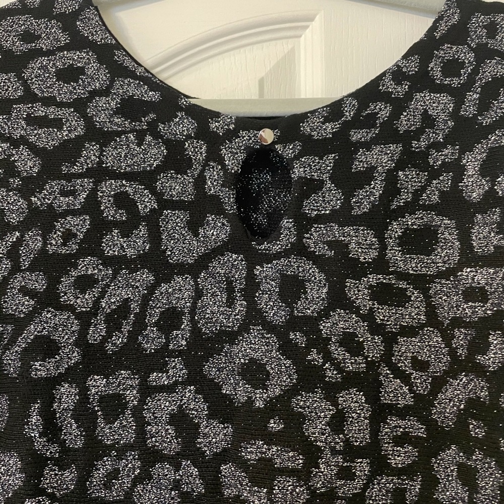 3/$25 NWT Women’s dressy size small glittery sweater - Picture 3 of 9